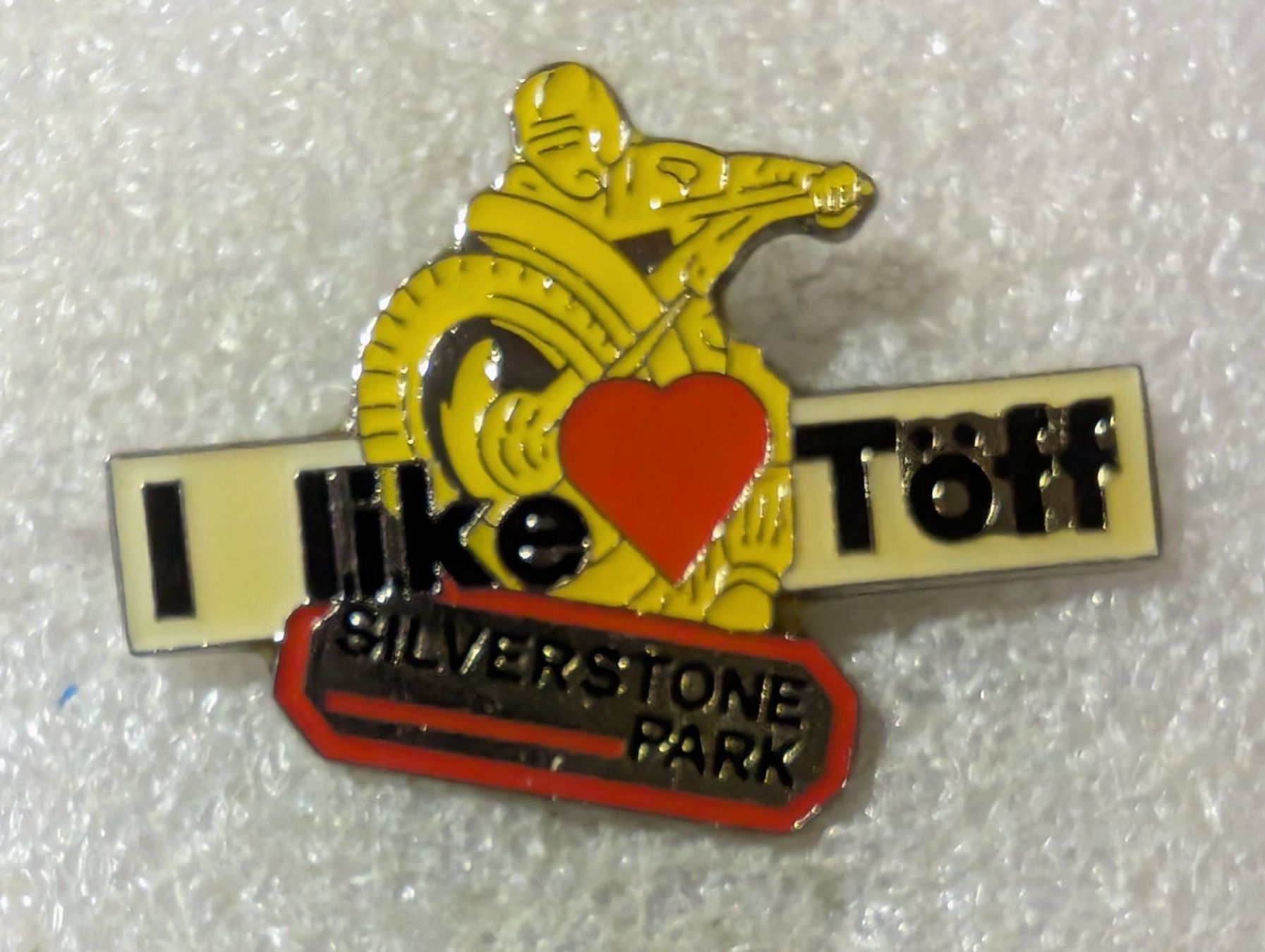 Placchette & Badge: Ansteckpin 110: I Like Töff – Usato da Oppligen venduto da Pin-Fall-Shop
