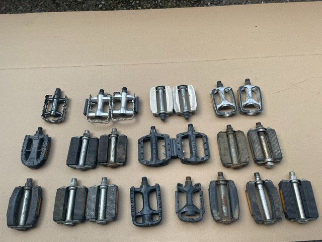 Ersatzteile: lot de pédales vélo – Gebraucht aus Ursy von DK8
