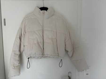 HOLLISTER Puffer jacket size XL worn 2 times