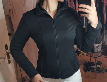 Schwarze Jacke von Biaggini mit Reißverschluss – M