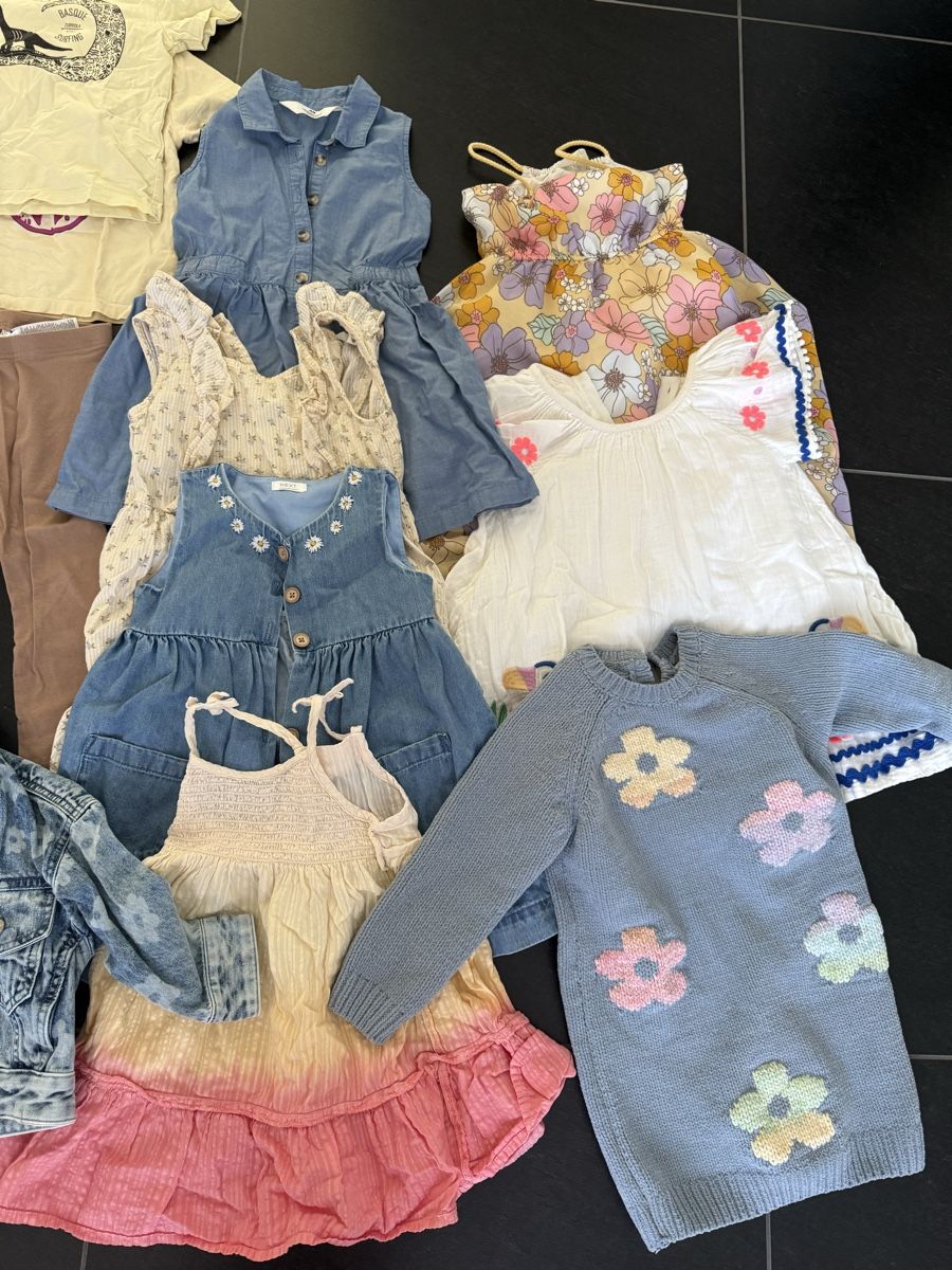 Lotti & Set di vestiti: Mädchen Kleiderpaket Gr 98 – Nuovo (secondo la descrizione) da Rothrist venduto da ruz_j7lf 1