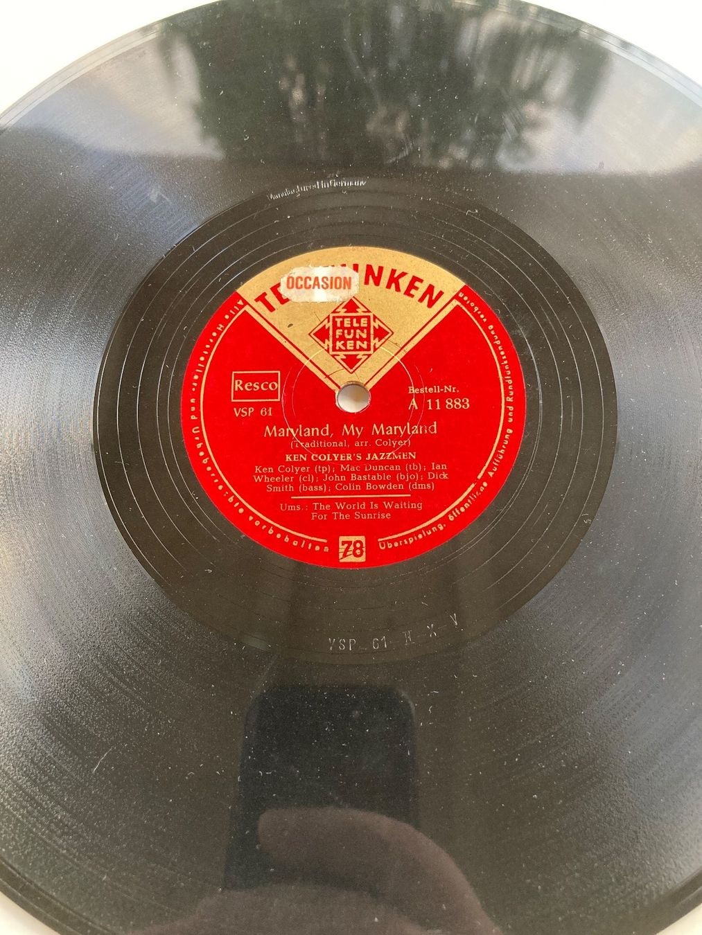 Vinyles: 4 Schellackplatten mit Jazz- und US - Schlagermusik – D'occasion à Altstätten SG par orthophonix 1