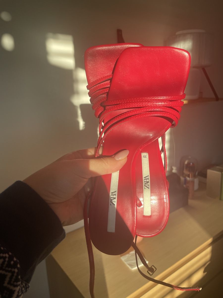 Zara Scarpe da donna: Rote Sandalen von Zara Gr 39 – Nuovo (secondo la descrizione) da Reinach BL venduto da pupa.ball 8