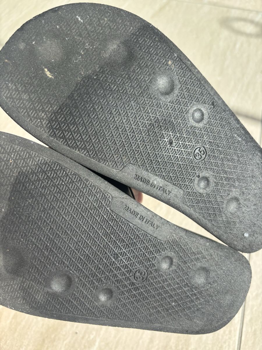 Dsquared2 Scarpe per ragazzi: Dsquared2 Badeschuhe, Gr. 35 – Usato da Augst BL venduto da fine-art 5