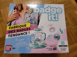 Badge IT! + 2 zusatzpäckchen