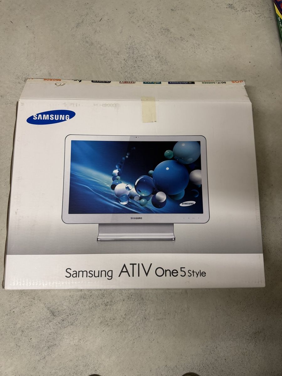 PC: Samsung ATIV One 5 Style All-in-One PC – Usato da Winterthur venduto da Kevin.Prandini