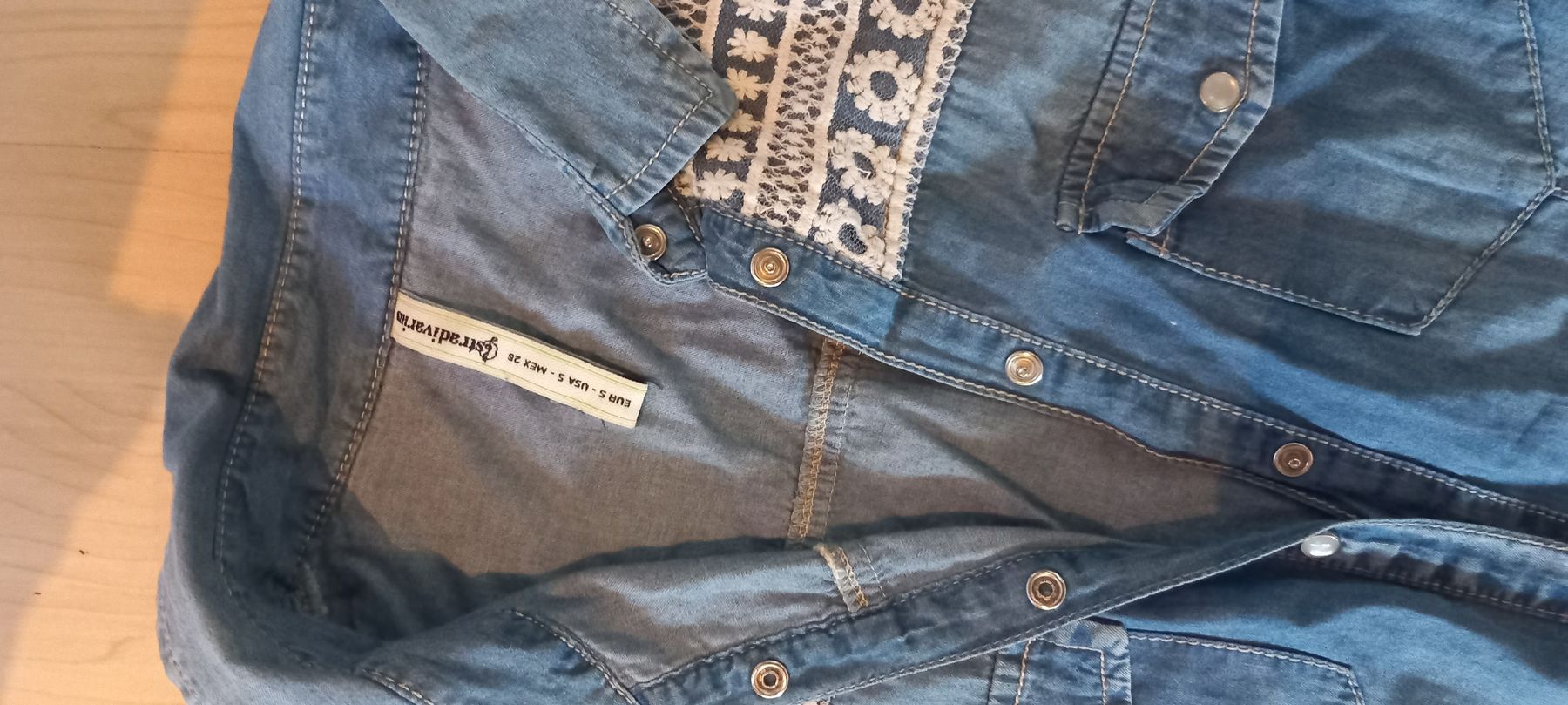 Stradivarius Blusen: Jeansbluse von Stradivarius, Grösse S, Toä – Gebraucht aus Rebstein von bestforyou 1