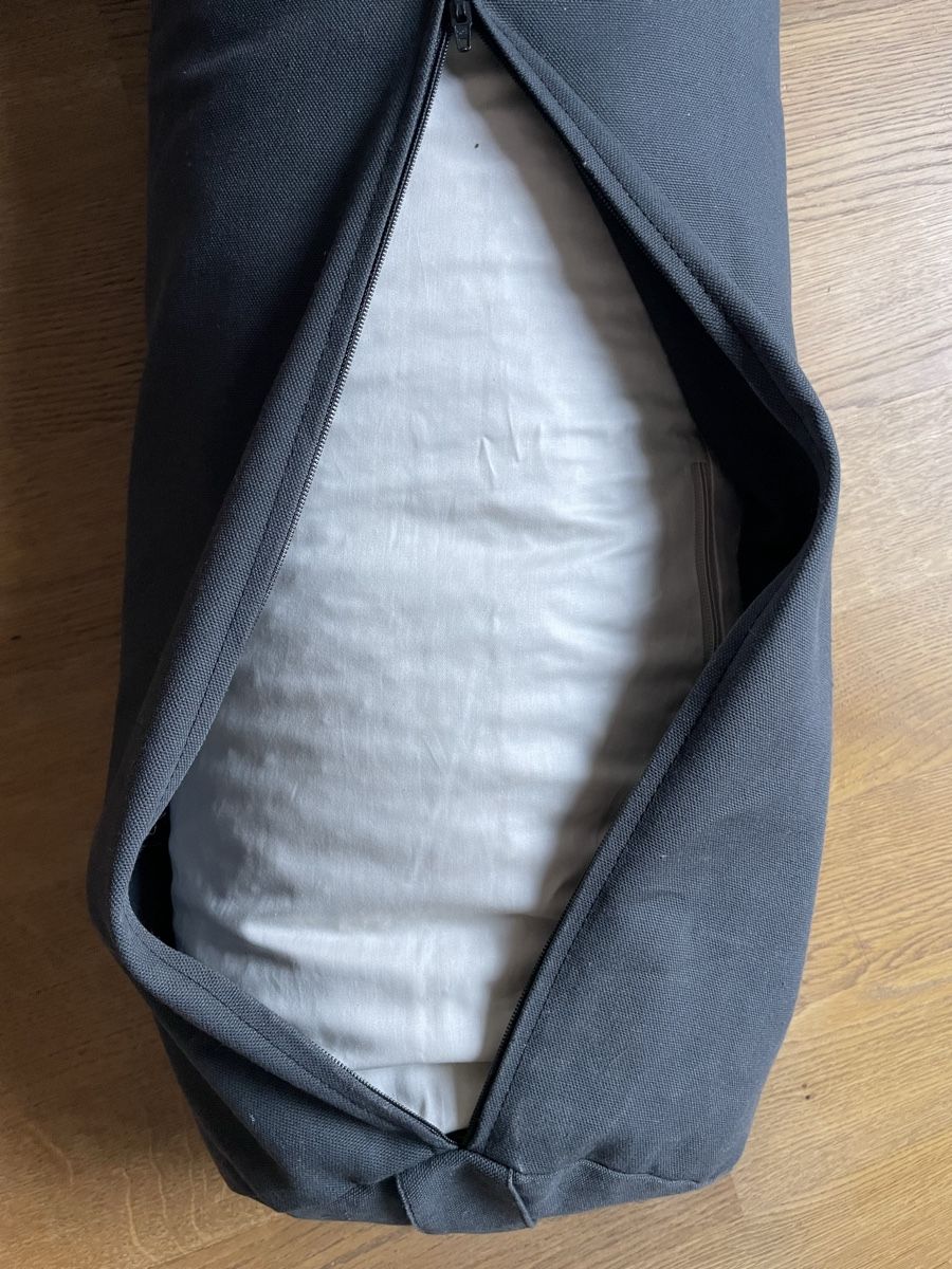 Cuscini: Yogakissen schwarz NEU – Nuovo (secondo la descrizione) da Bern venduto da yuri_forster 7