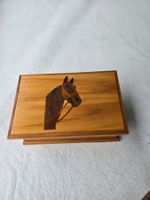 Holzschatulle mit Pferde-Motiv, Top Zustand, Vintage!