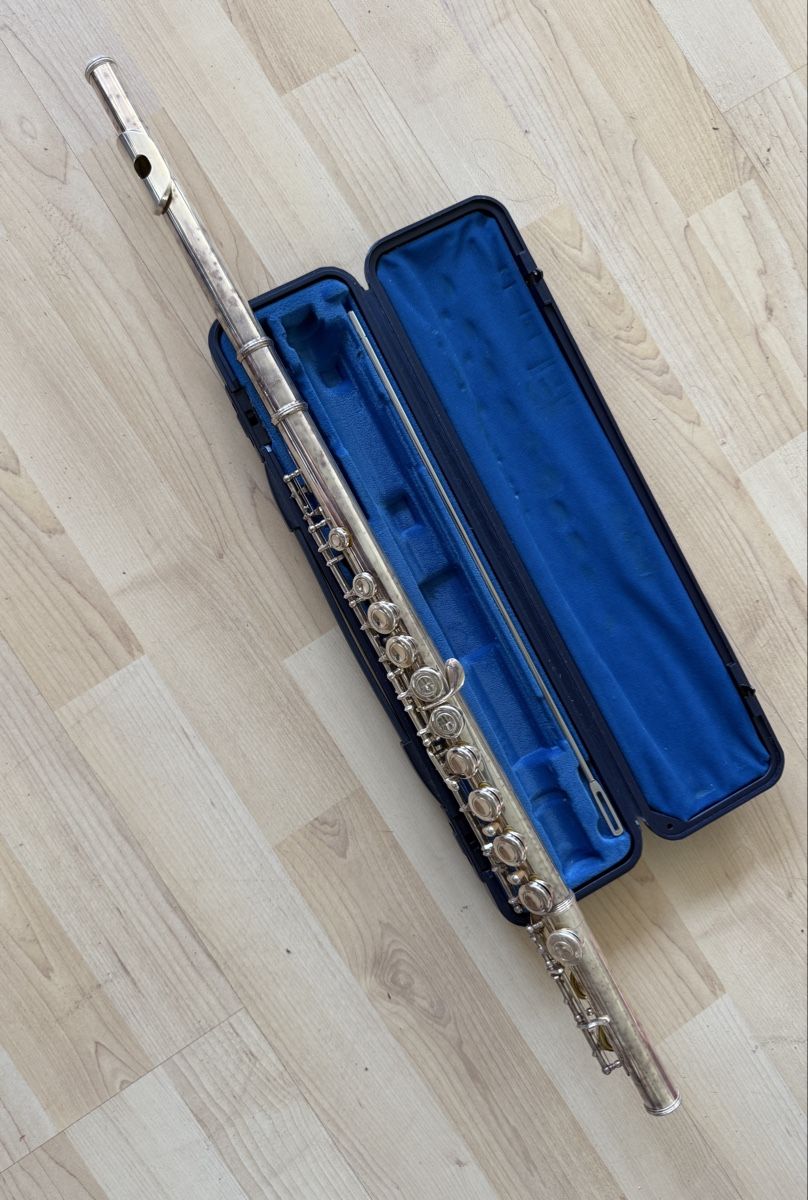 Yamaha Musikinstrumente: Querflöte YAMAHA YFL 211S versilbert – Gebraucht aus Zürich von Geniuss 2