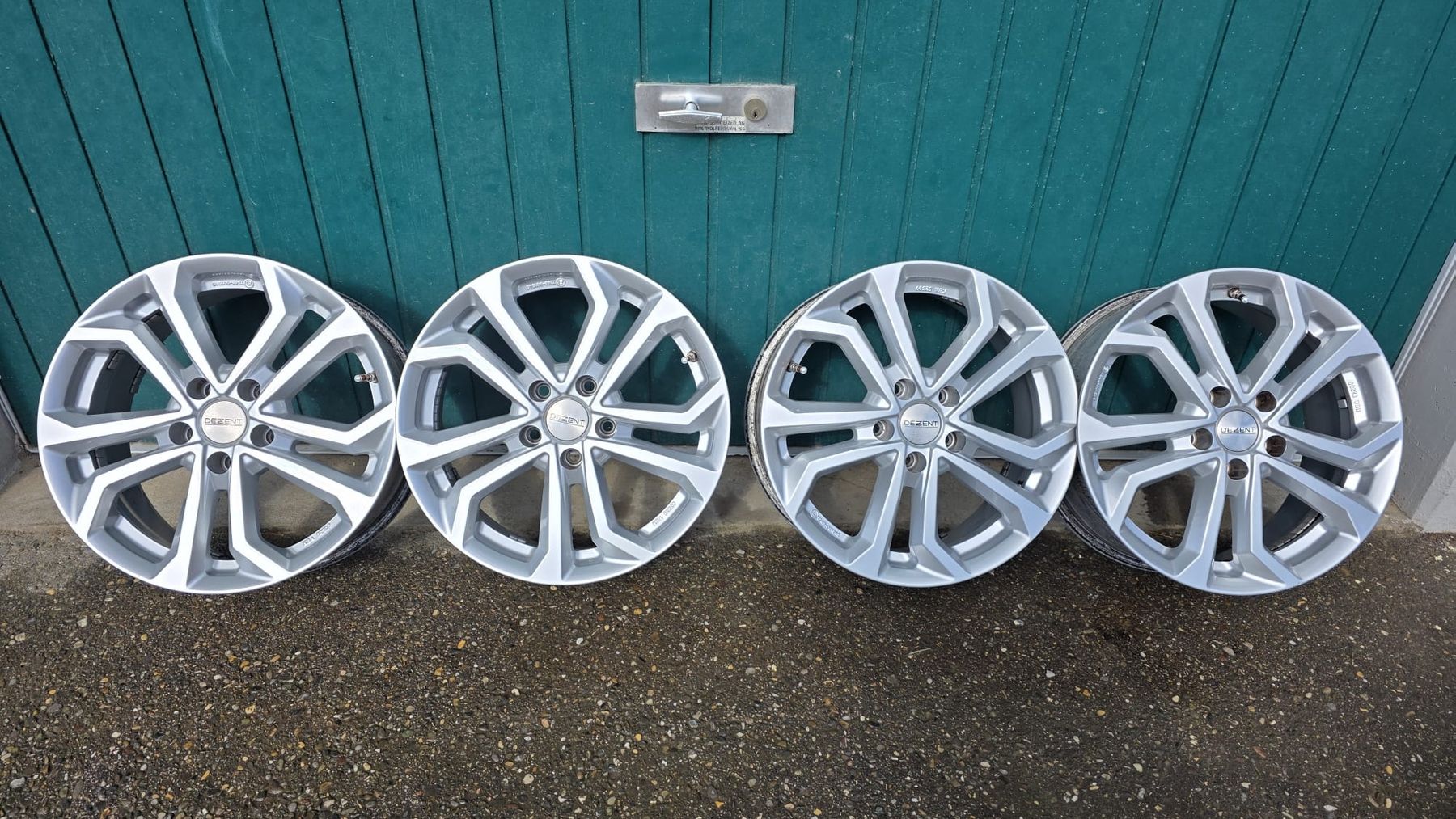 Audi Cerchioni: 4 stk. 17" Alufelgen – Usato da Bettwiesen venduto da fat_2lpc