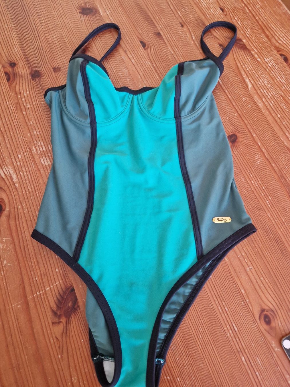 Triumph Costumi da bagno & Bikini: Vintage Badeanzug – Nuovo (secondo la descrizione) da Fislisbach venduto da mka_km8f