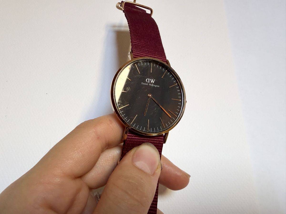 Daniel Wellington Uhren: Montre Daniel Wellington – Gebraucht aus Founex von Hyrienne 5