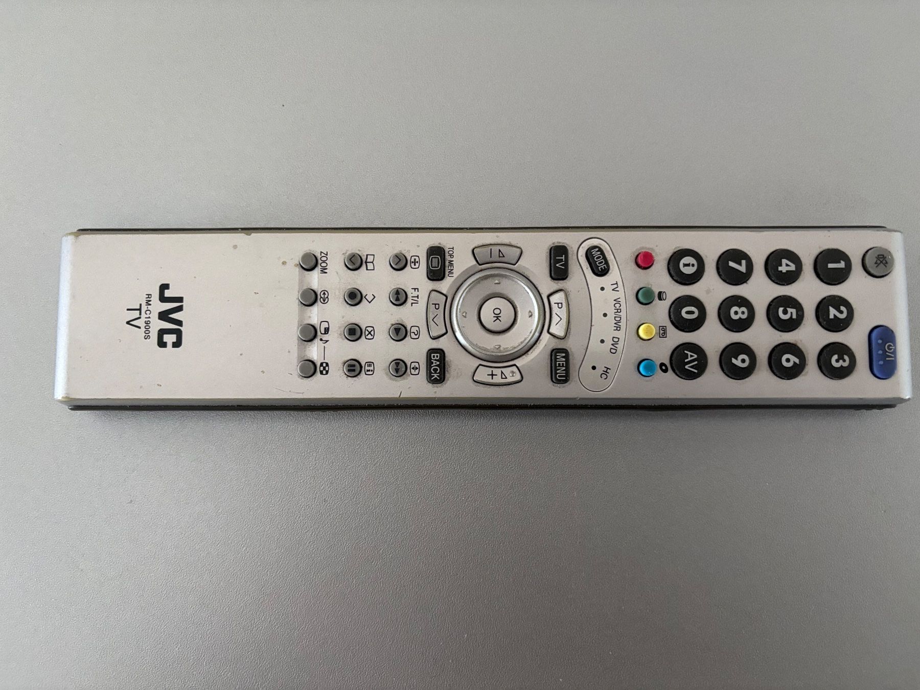JVC Fernseher: JVC LCD ideal für Ferienwohnung oder kleine Wohnung – Gebraucht aus Küssnacht am Rigi von Sam51 2