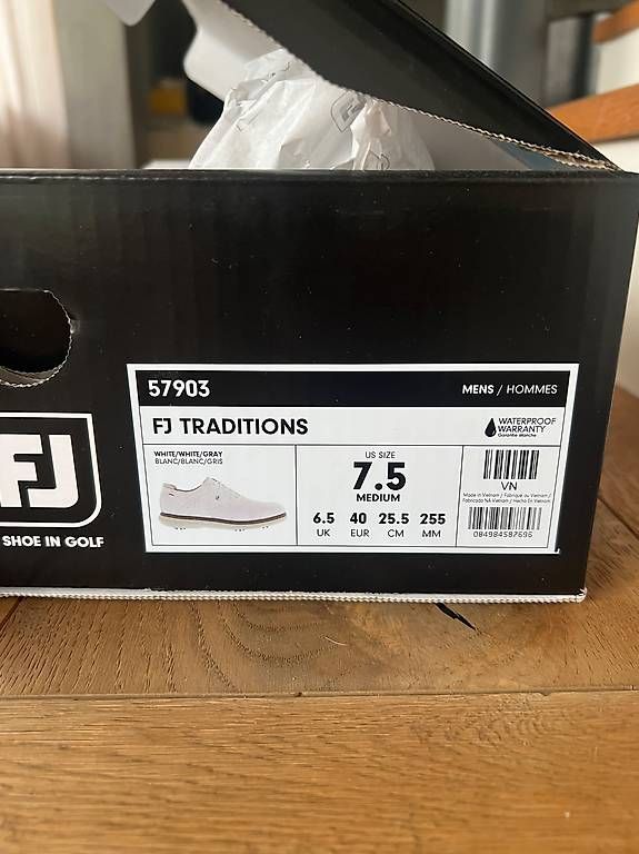 Herrenschuhe: Footjoy Traditions Golfschuhe – Gebraucht aus Mattstetten von m.schwarz 1
