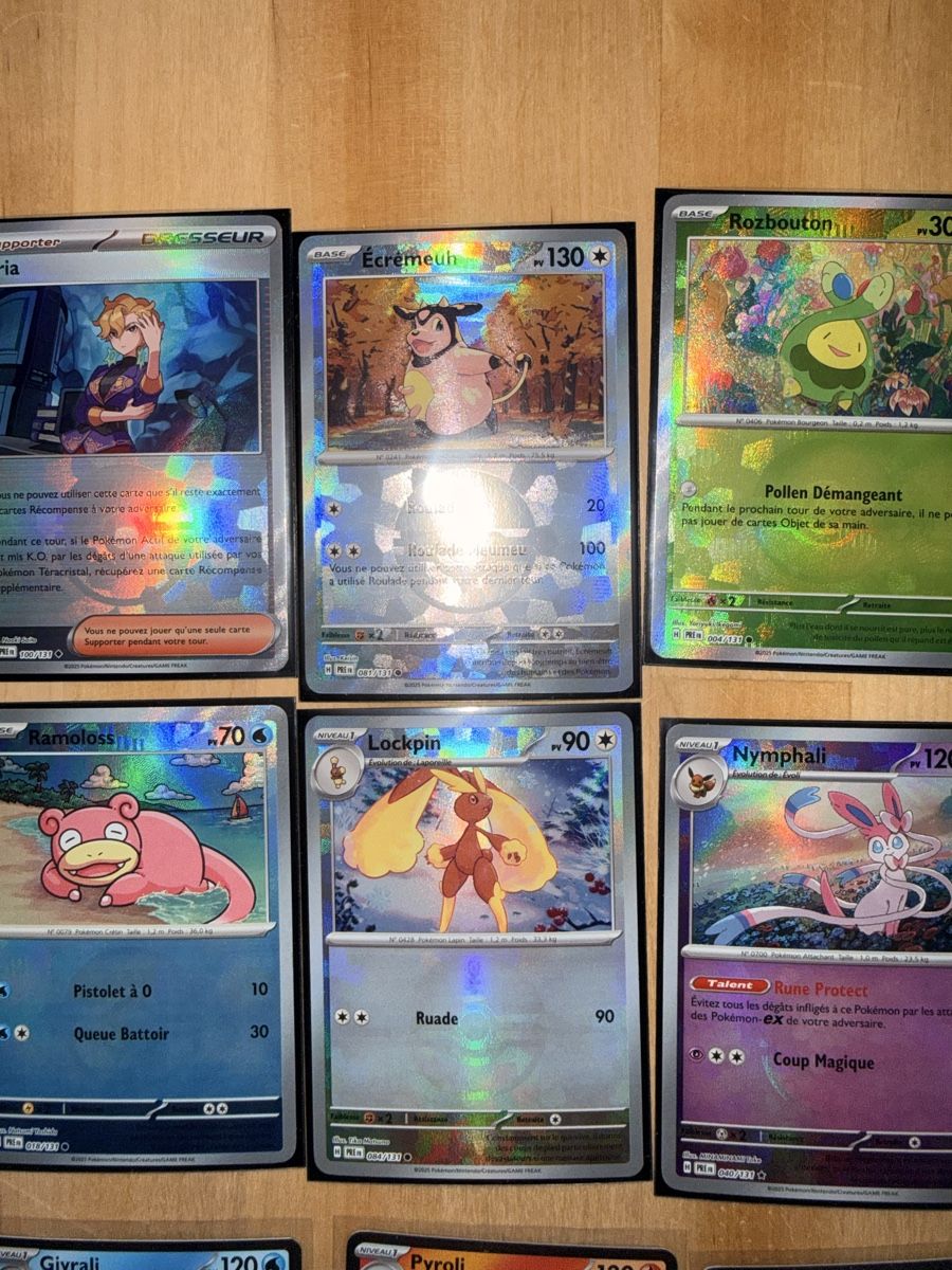 Pokémon Cartes à collectionner: Lot Masterball/pokeball évolution prismatique  – Neuf (Voir description) à Carouge GE par MonkeyD 2