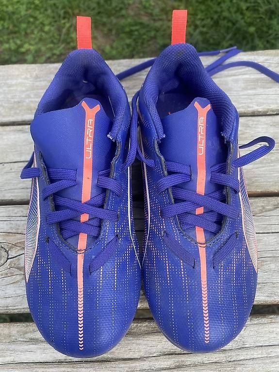Scarpe per ragazzi: Fussballschuhe Kinder 33 – Usato da Rütihof venduto da Ta-289
