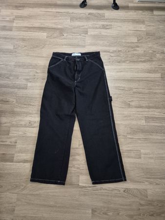 Schwarze Bershka Hose, Worker Stil, Grösse 44, Neuwertig!