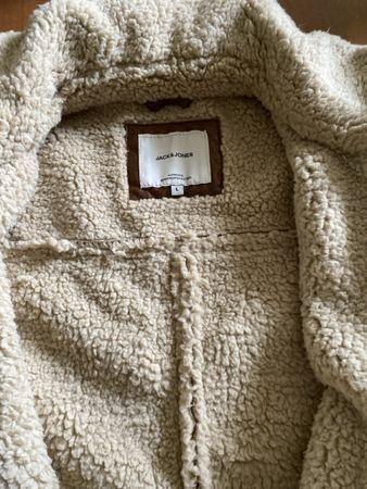 Jack & Jones Jacke braun gefüttert Grösse L guter Zustand