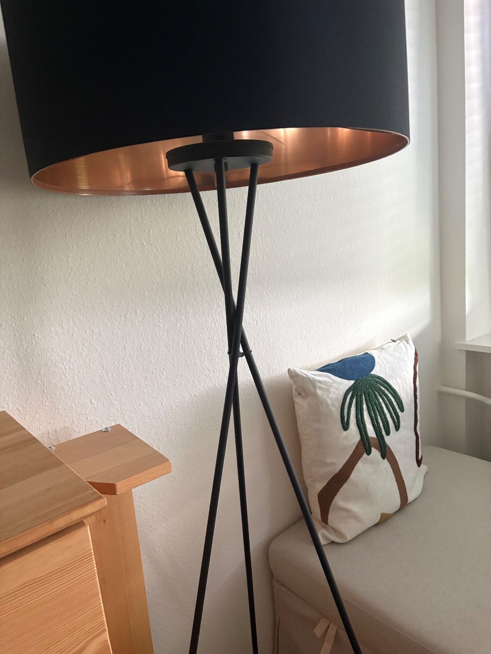 Lampade: Stehlambe Schwarz – Usato da Basel venduto da ell_sd2p 2