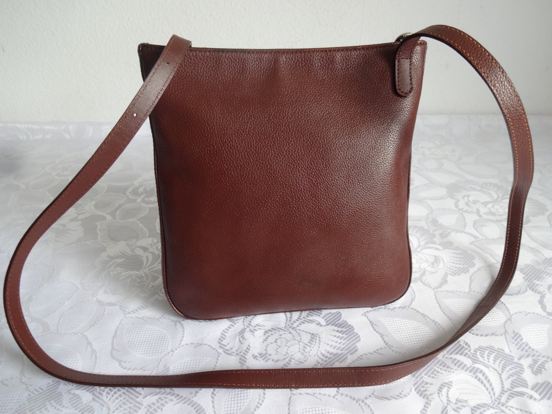 Longchamp Borse da donna: Orig."LONGCHAMP" Leder Umhängetasche – Nuovo (secondo la descrizione) da Frauenfeld venduto da Riaa 3