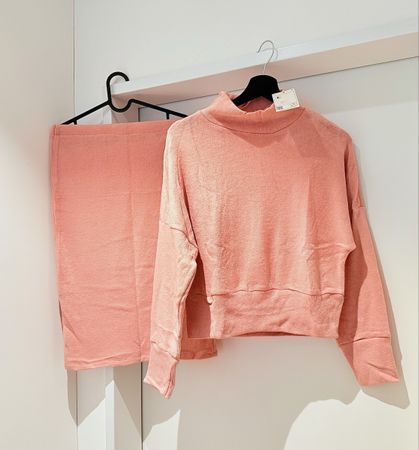 2 Stück Set Sweatshirt Rock in Rosa L NEU