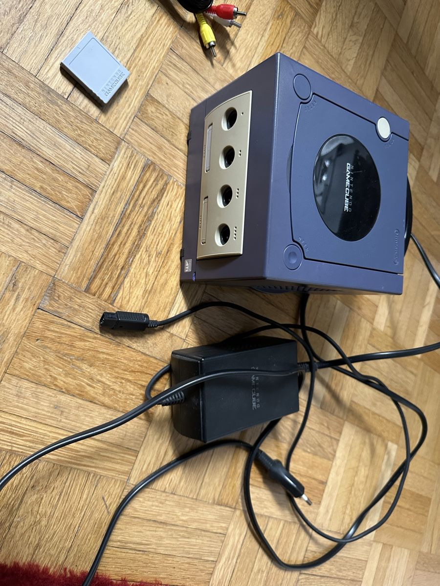 Nintendo Console: Nintendo GameCube + Controller, Kabel, Speicherkarte CH – Usato da Zürich venduto da phi_2x88 3