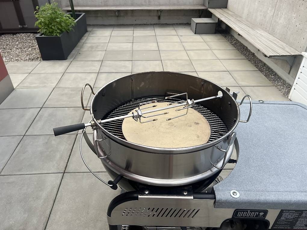 Weber Griglie: Weber charcoal / gas grill – Usato da Dietlikon venduto da bsommer 3