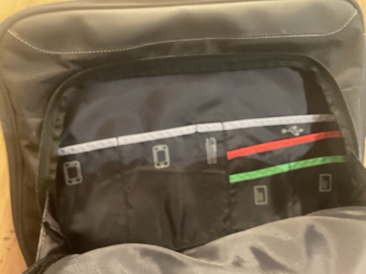 Targus Borse: Laptoptasche von Targus – Nuovo (secondo la descrizione) da Effretikon venduto da burbank 3