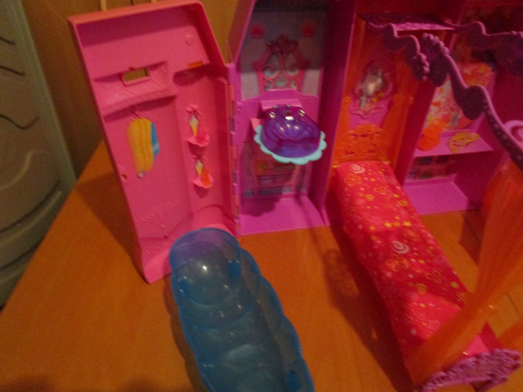 Giocattoli: Barbie - Schloss – Usato da Wetzikon ZH venduto da Storchadebar 3