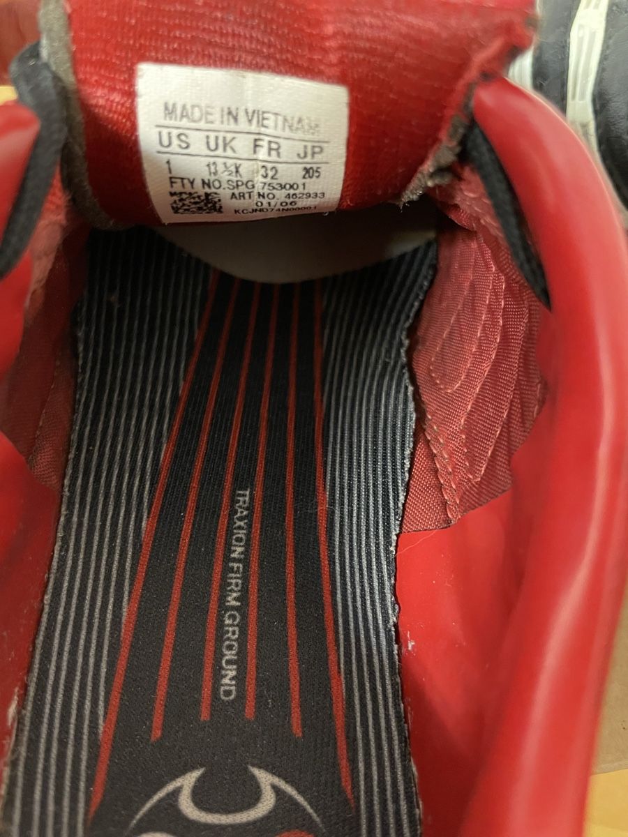 Adidas Scarpe per ragazzi: Scarpe da calcio ADIDAS, numero 32 – Usato da Cagiallo venduto da Misschiacci- 2