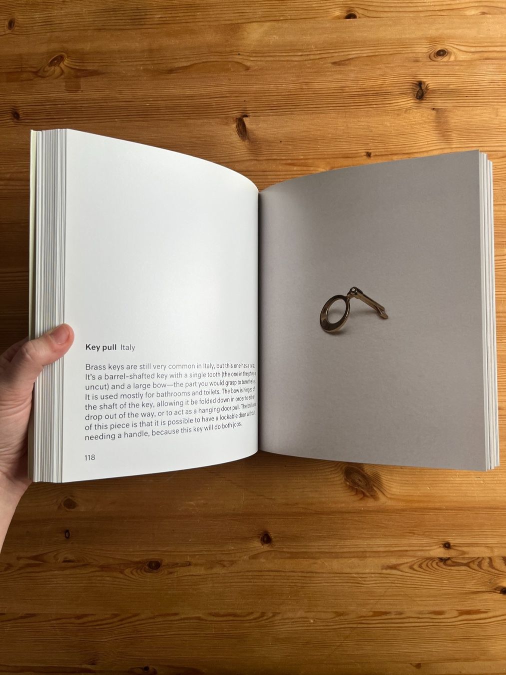Libri: Usefulness in Small Things – Nuovo (secondo la descrizione) da Winterthur venduto da L.K.I. 5