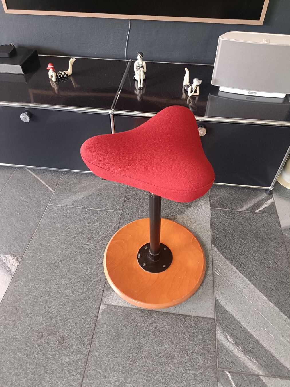 Stokke Sgabelli: Sitz-Stehhocker Varier Stokke Move – Usato da Schmitten FR venduto da oldtimer82 4