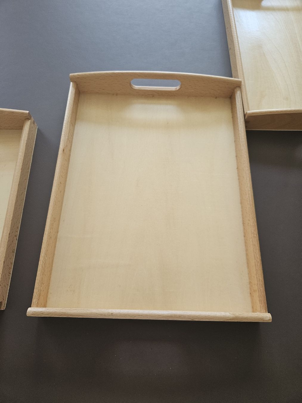 Holzartikel: 3x Holz Tabletts mit Griffen nature – Gebraucht aus Zug von kashtos 2