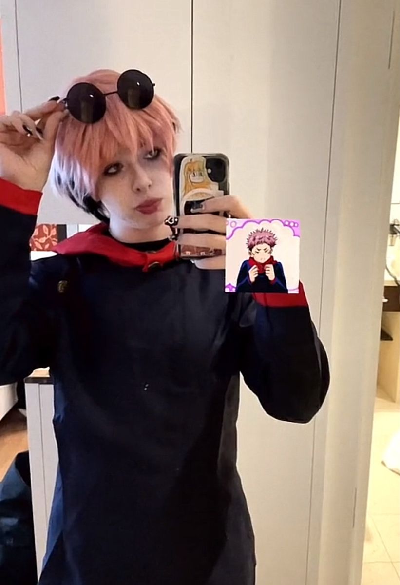 Costumes: Yuji Cosplay – D'occasion à Uster par zmac4 2