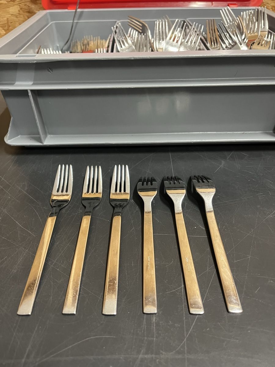 WMF Forchette: 50 WMF Kuchen / Dessertgabel 15,5 cm – Usato da Dittingen venduto da Cervolino77