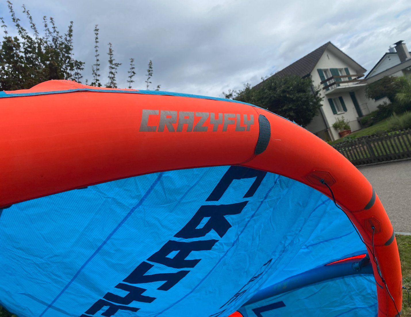 Kite: Kitepackage 2 Kite, 2 Bar und gratis Board dazu! – Gebraucht aus Lohn-Ammannsegg von Solosolution_GmbH 2