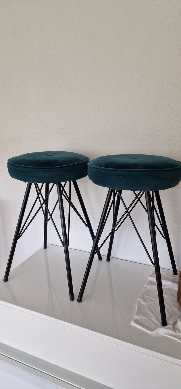 Hocker: 2er Set Barhocker, Petrol Samt – Gebraucht aus Zürich von Abrar123 1