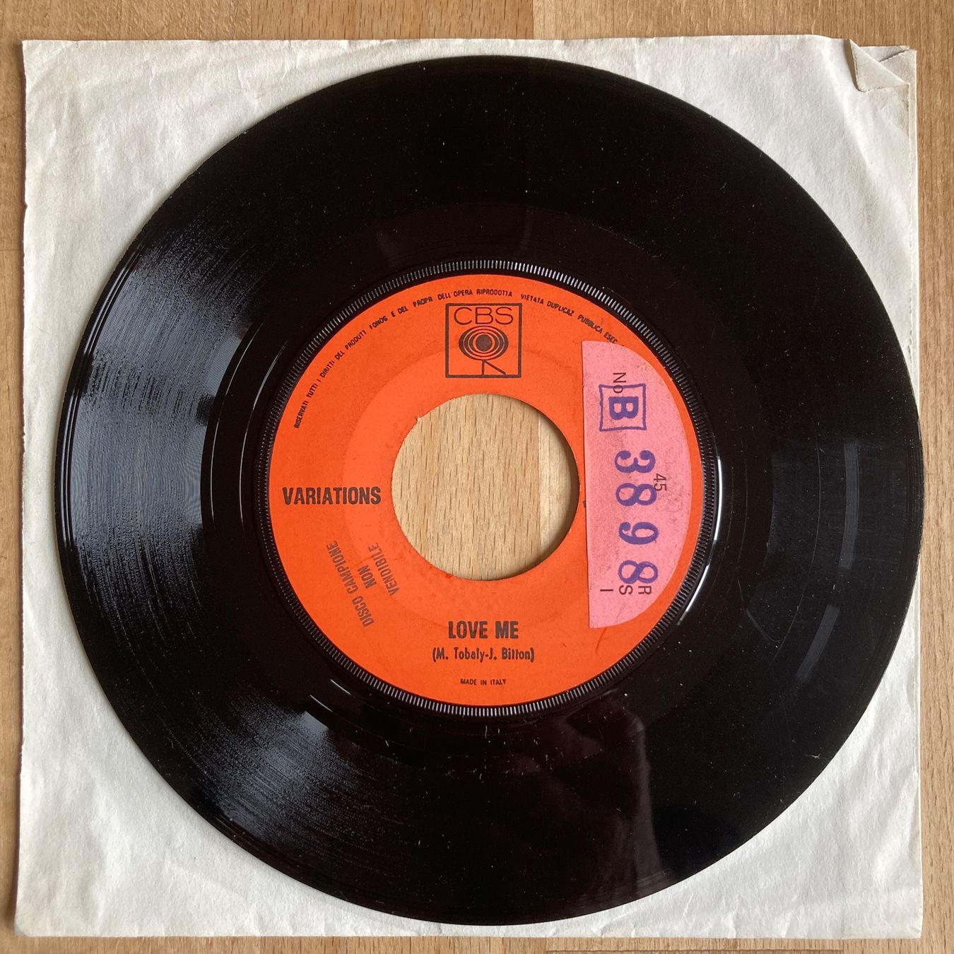 Dischi in vinile: VARIATIONS, LOVE ME, SINGLE, 1972, PSYCHEDELIC ROCK – Usato da Thun venduto da estrol