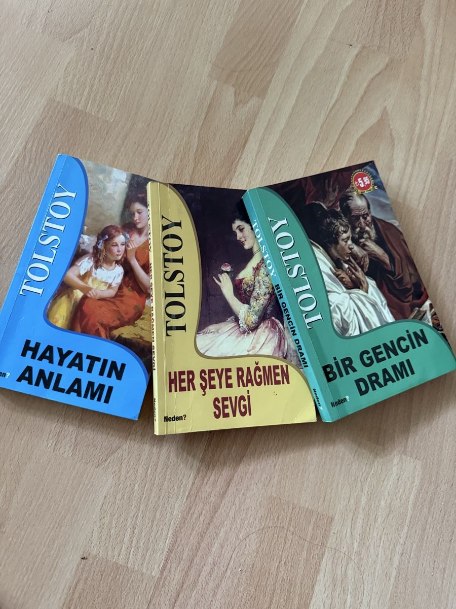Libri: Türkce kitap Tolstoy serisi – Usato da Hochfelden venduto da Jenny_9093