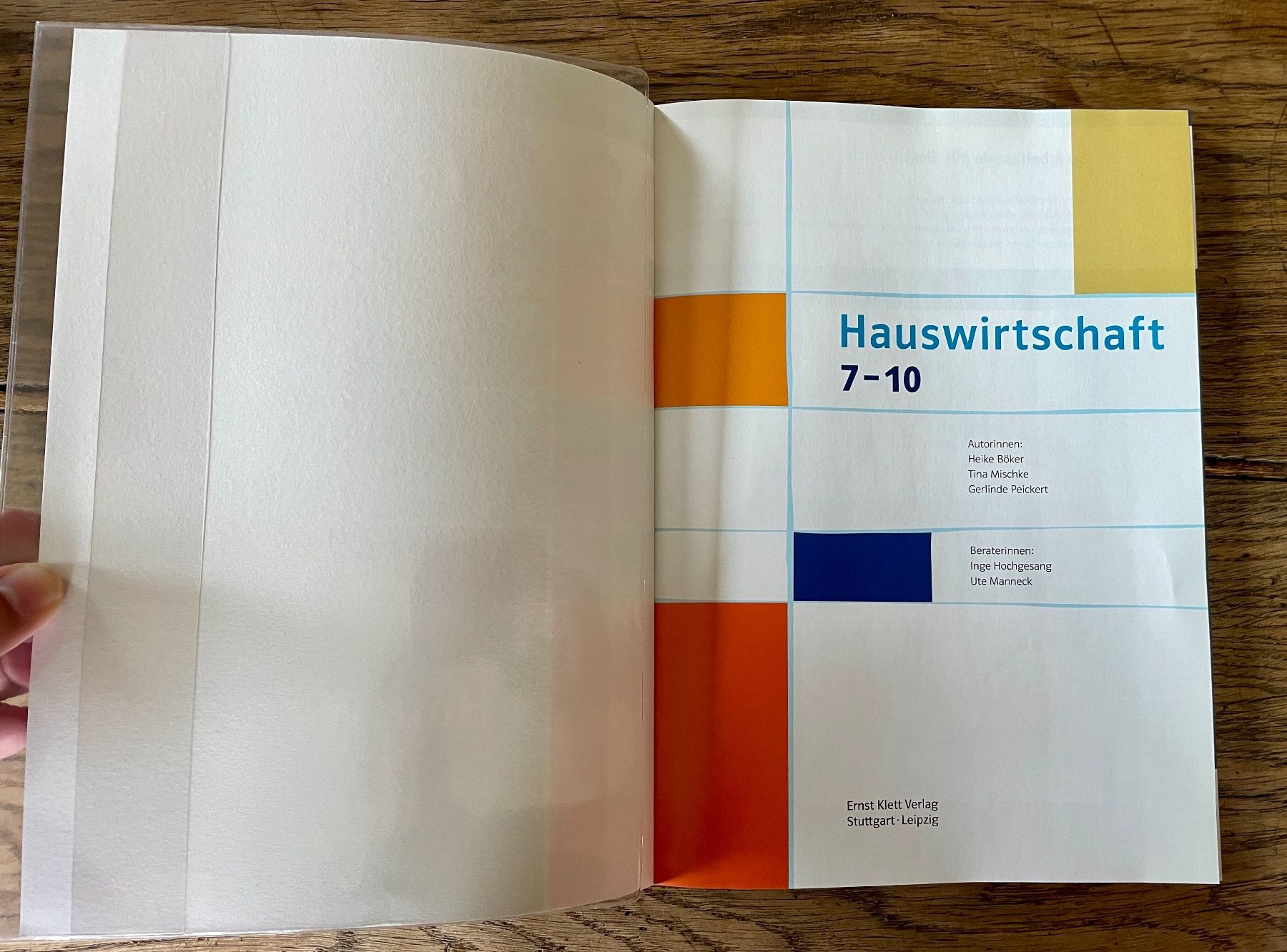 Libri: Hauswirtschaft 7-10 – Usato da Gümligen venduto da soleil149 3
