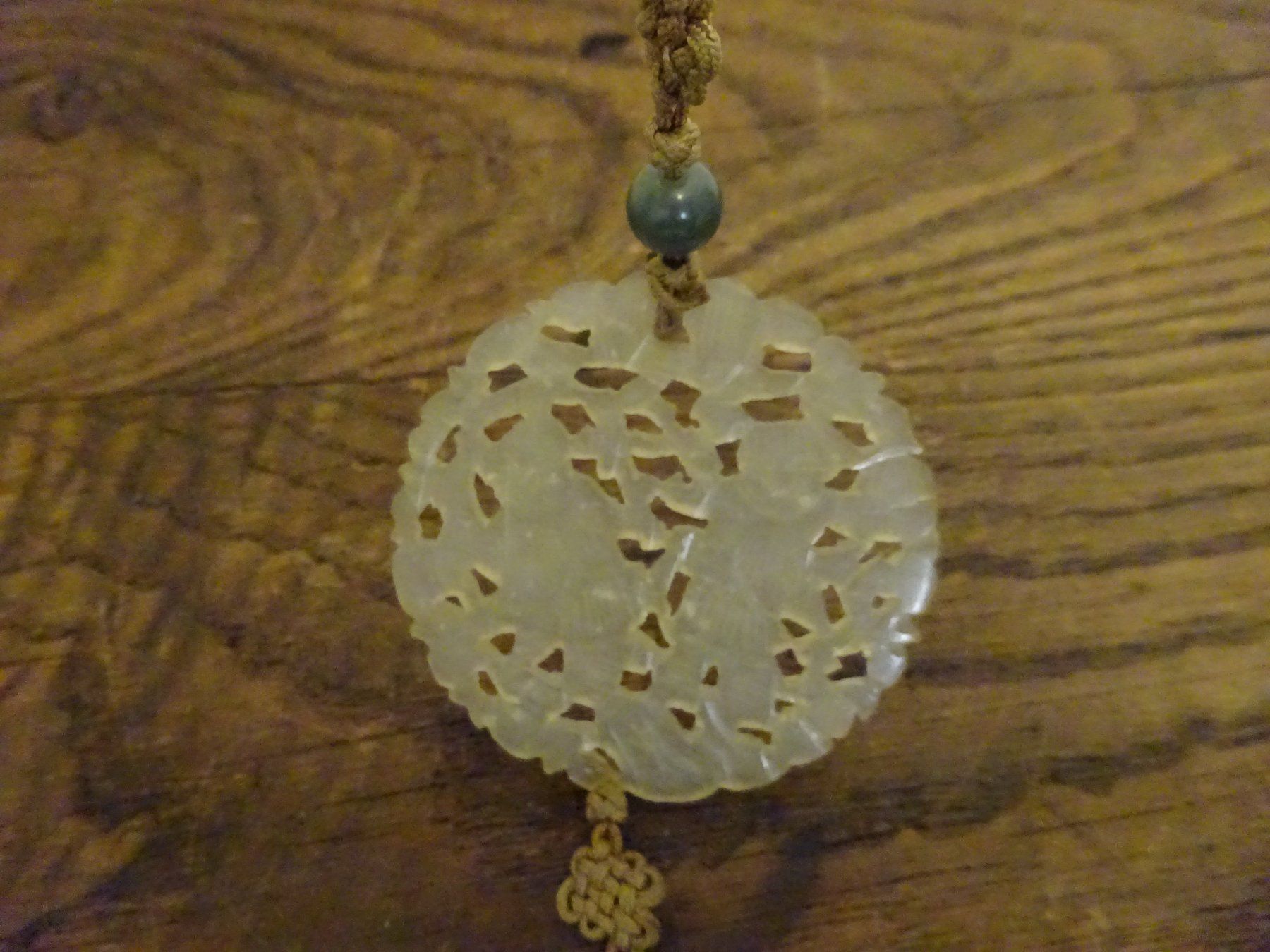 Catenine: Halskette Jade Seide China – Usato da Oetwil am See venduto da Golfsud 3