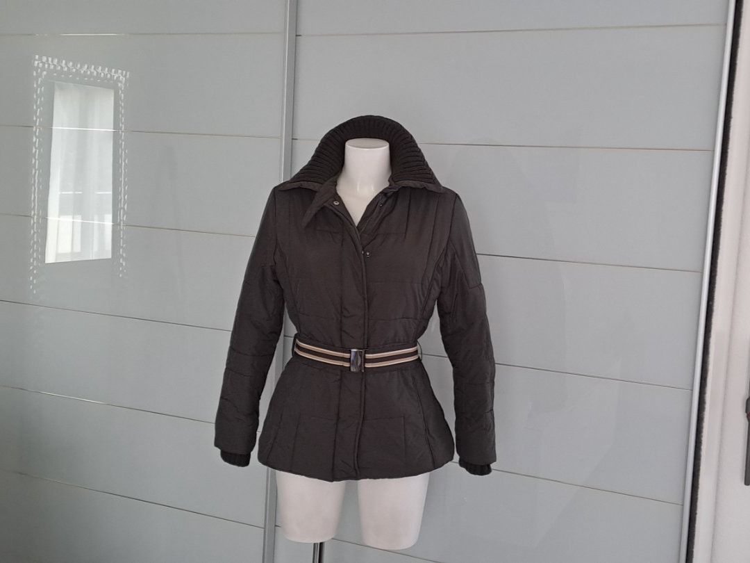 Zara Giacche: Warme Winterjacke mit Strickkragen, Steppanorak Gr. M – Usato da Horgen venduto da Carambel 1