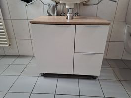 Badezimmermöbel / Lavaboy