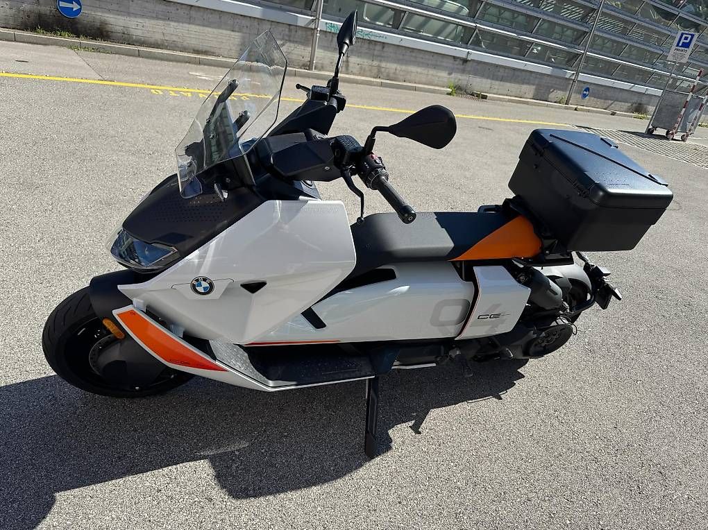 Veicoli elettrici: BMW CE04 vendo per inutilizzo – Usato da Tremona venduto da tikko725 3