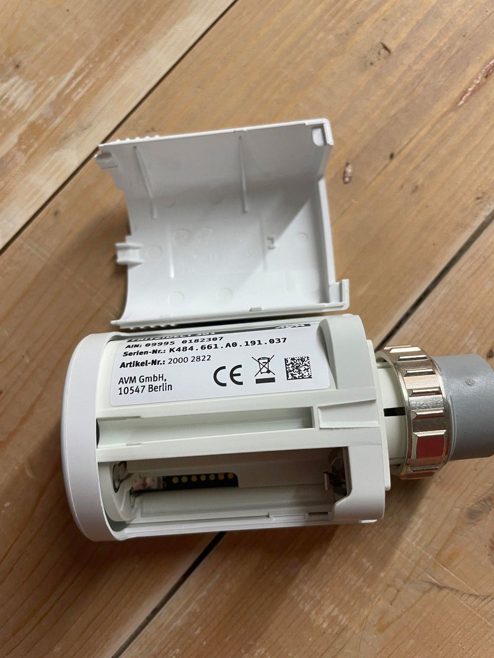 Radiatori: 7 x Fritz DECT 301 Heizkörperregler – Usato da Affeltrangen venduto da Mowgli_123 1