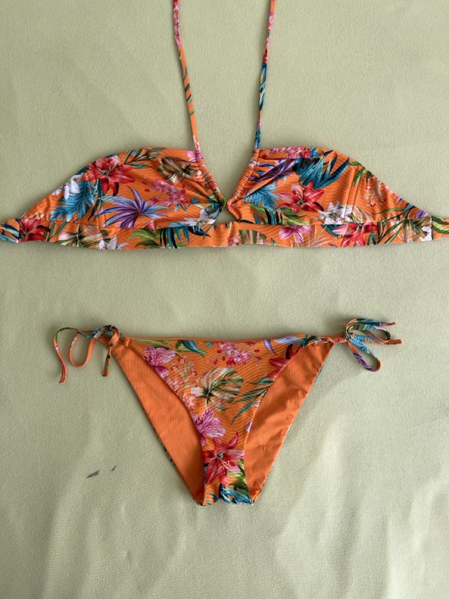 Calzedonia Costumi da bagno & Bikini: Bikini orange à motifs fleuris – Nuovo (secondo la descrizione) da Genève venduto da giulia_almnn