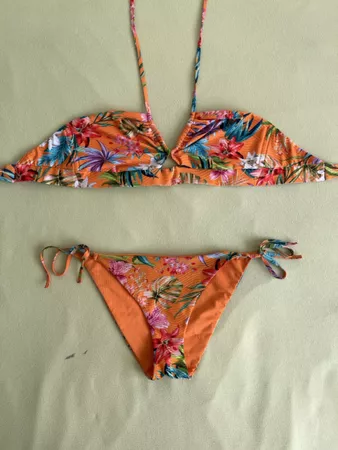 Bikini orange fleuri