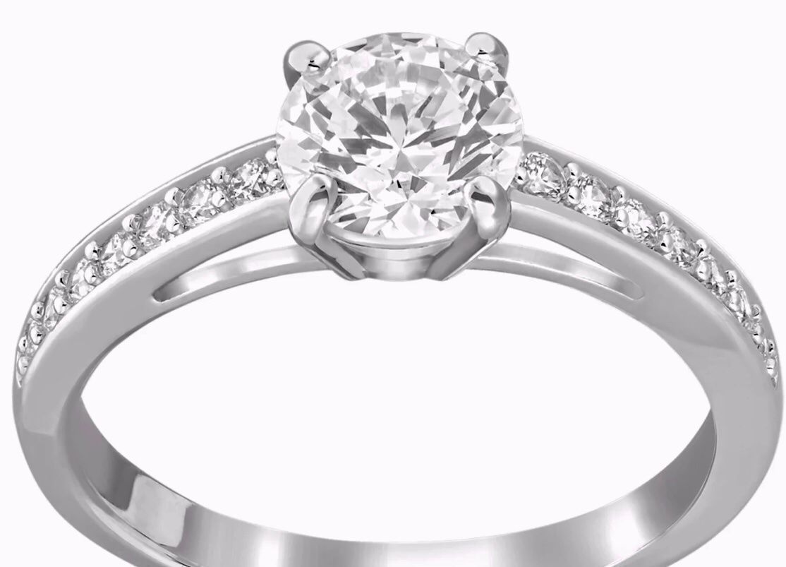 Swarovski Ringe: SWAROVSKI Attract RING SIZE 52 NEU – Neu und originalverpackt aus Winkel von Luxtime 2