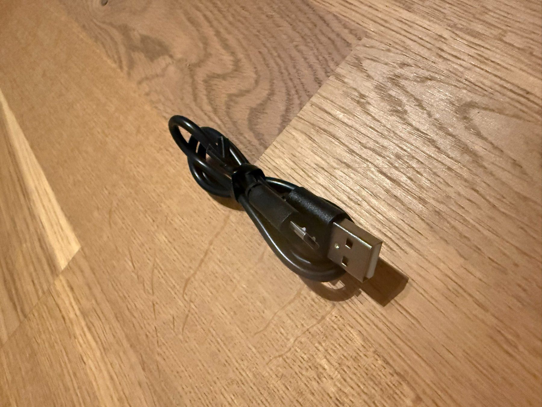 Câbles: USB-A auf Micro USB B Kabel kurz – D'occasion à Wettingen par myworldsking
